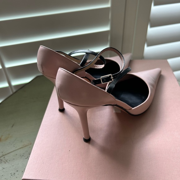 Charles David heels, powder pink , size 7,5 - Picture 4 of 9
